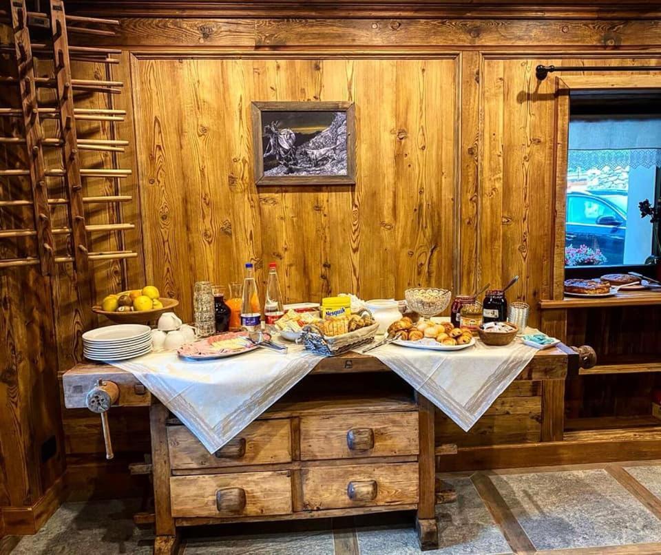 Foresch Hus Chambres D'Hotes Gressoney-Saint-Jean Esterno foto