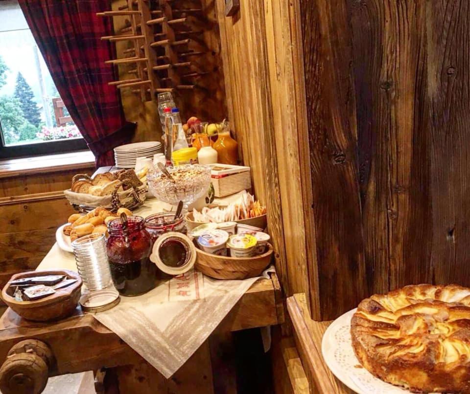 Foresch Hus Chambres D'Hotes Gressoney-Saint-Jean Esterno foto